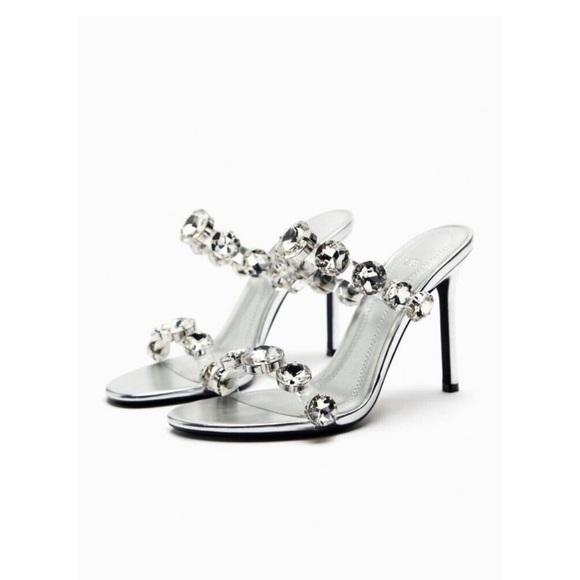 Zara Shoes - ZARA TRIMMED HEELED VINYL MULES SIZE EU 37/6.5 SILVER
